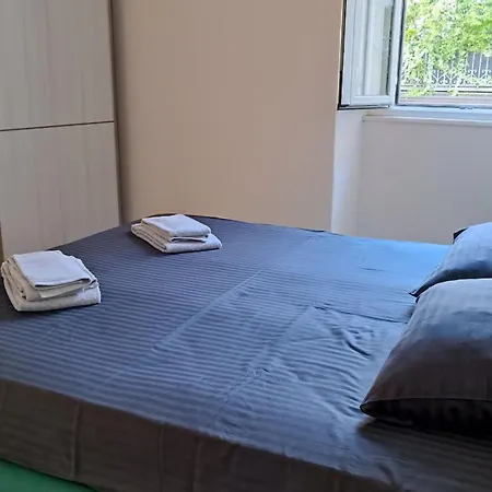 Apartment Finestra Sulla Piazza *